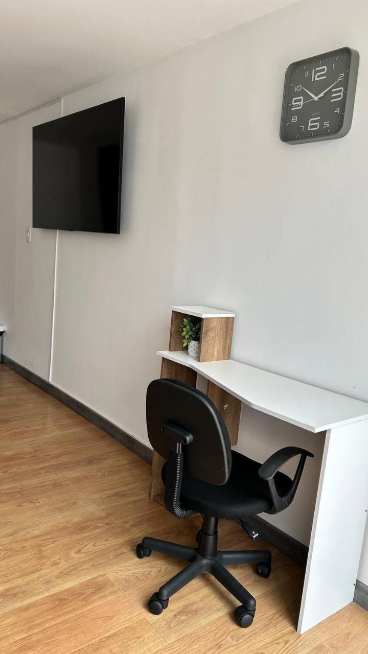 Aparta Estudio Milan *